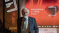 Za naunou literaturu získal Magnesii Literu Jan árek s knihou Ohroeni...