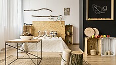 Fortekryl a d�evo: kombinace, která sedí