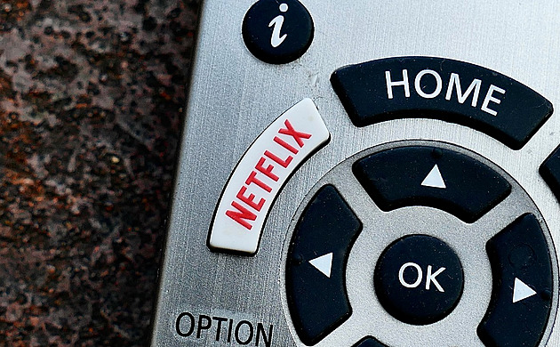 Netflix bojuje s úbytkem uživatelů. Plán na reklamy vyvolal smíšené pocity