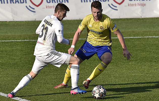 Karviná - Zlín 1:1, bod je pro domácí málo, dohrávali v devíti