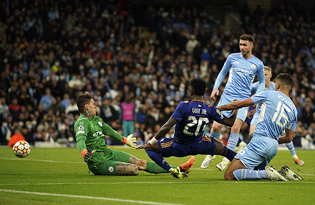 Manchester City - Real Madrid 4:3, hosté v semifinálové přestřelce dotahovali