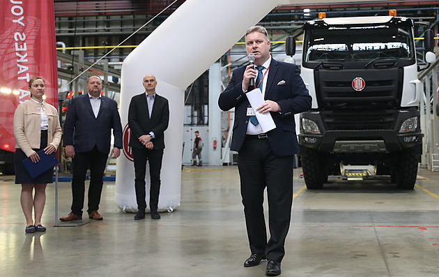 Tatra Trucks dosáhla loni tržeb 7,12 miliardy korun, dodala 1 326 vozů