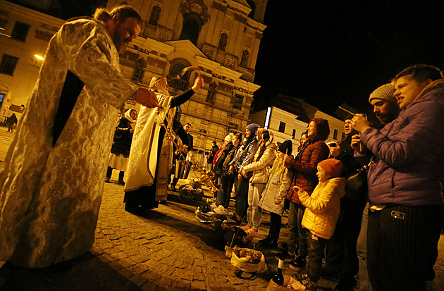 Pravoslavní věřící slavili Velikonoce v Jihlavě, kněz světil i na náměstí