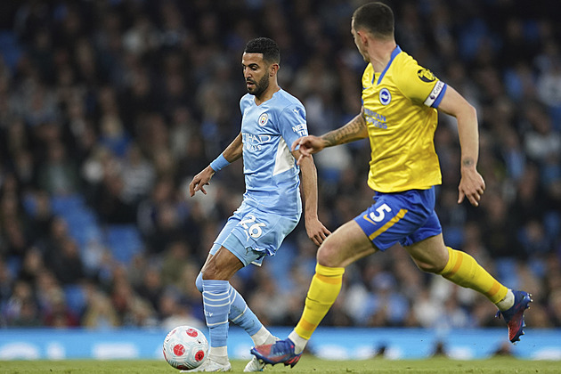 Manchester City je po výhře nad Brightonem první o bod před Liverpoolem