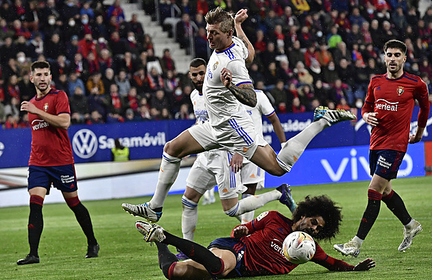 Real Madrid vede po výhře v Pamploně španělskou ligu už o 17 bodů