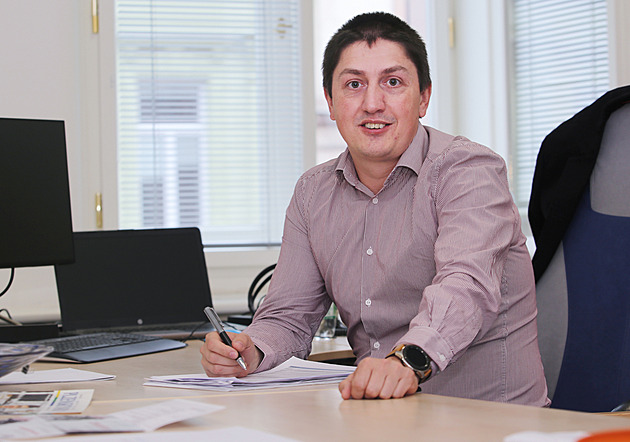 Řízení zdravotnictví probíhá bez koncepce, kritizuje opozice plzeňského náměstka