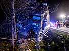 Tragick nehoda u obce Chbory na hlavn silnici I/14 u Dobruky na Rychnovsku...