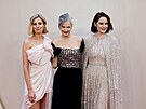 Laura Carmichaelová, Elizabeth McGovernová a Michelle Dockery na premiée filmu...