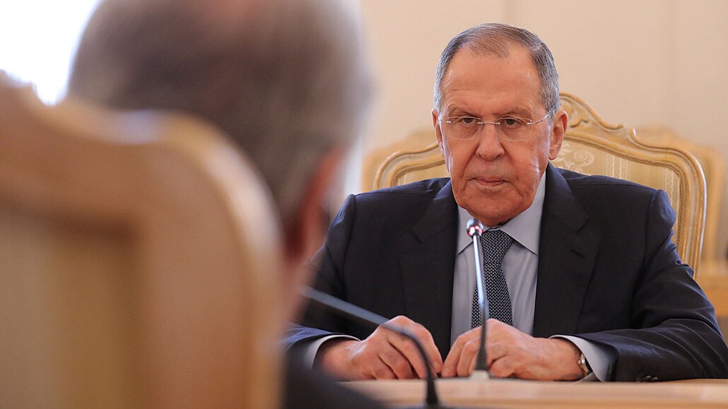 Ruský ministr zahranií Sergej Lavrov pi setkání s generálním tajemníkem OSN...