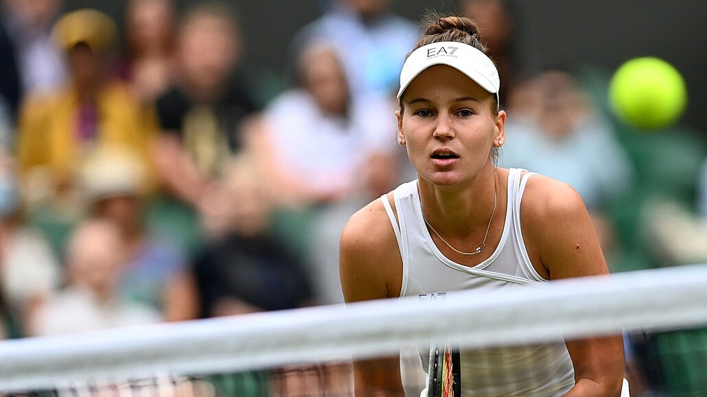 Veronika Kuděrmětovová ve finále čtyřhry ve Wimbledonu