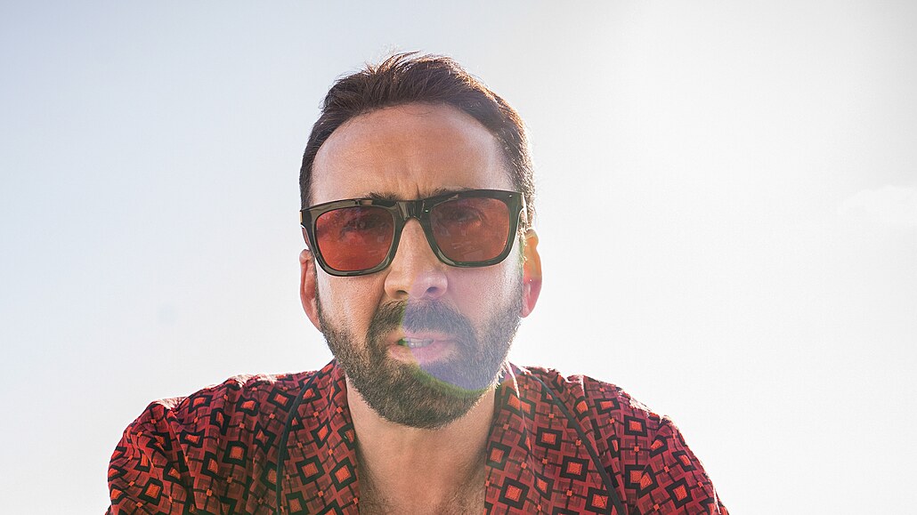 Nicolas Cage ve filmu Nesnesitelná tíha obrovského talentu