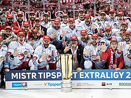 Hokejisté T�ince pot�etí v �ad� opanovali extraligové play off.