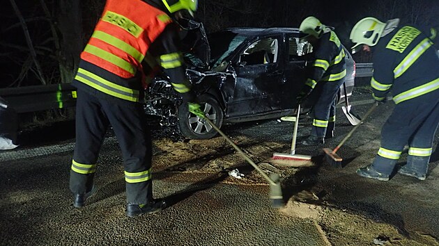 Nehoda na silnici I/50 u obce Stlky na Kromsku mla tragick nsledky.