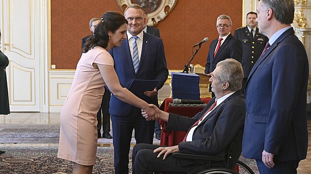 Prezident Milo Zeman jmenoval na Praskm hrad 39 soudc. (20. dubna 2022)