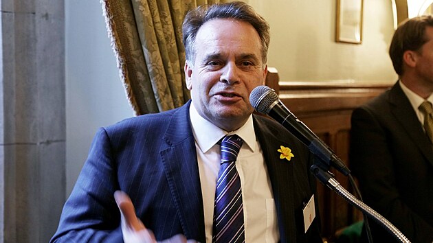 Britský poslanec Neil Parish (27. bezna 2017)