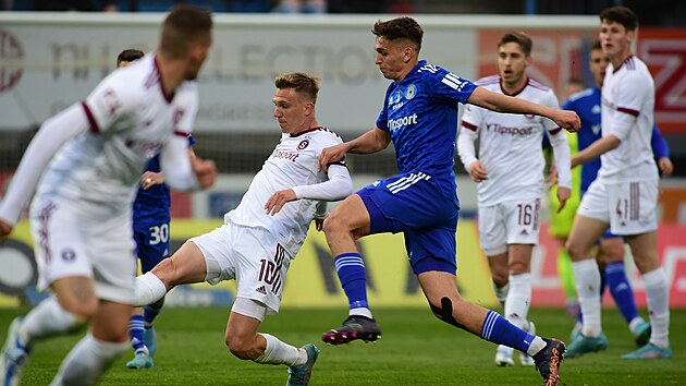 Sparan Boek Dokal v akci v utkn v Olomouci.