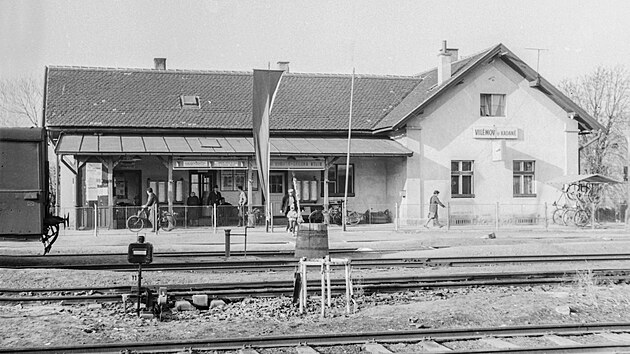 Stanice Vilémov u Kadaně na unikátním snímku z počátku 70. let 20. století