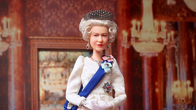 Krlovna Albta II. jako panenka Barbie od firmy Mattel u pleitosti 96. narozenin panovnice (21. dubna 2022)