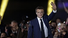 Emmanuel Macron po znovuzvolení francouzským prezidentem (24. dubna 2022)