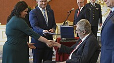 Prezident Miloš Zeman jmenoval na Pražském hradě 39 soudců. (20. dubna 2022)
