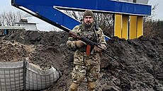 Aktuální foto ukrajinského filmaře Oleha Sencova na bojišti
