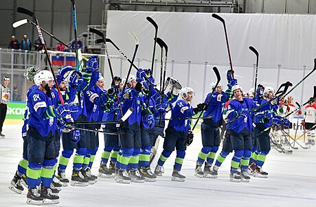 Slovintí hokejisté slaví návrat mezi elitu.