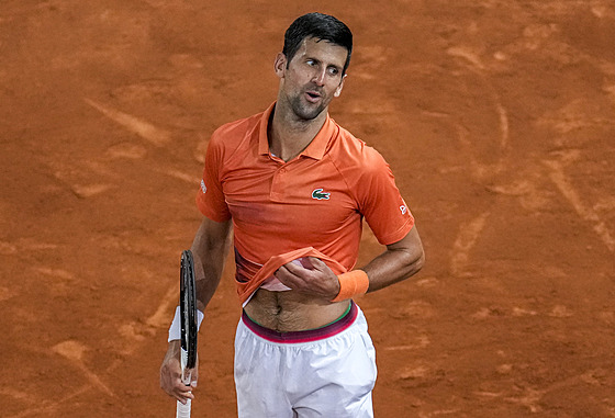 Novak Djokovi na madridské antuce