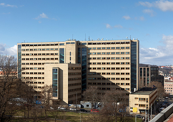 V dubnu roku 1932 za�ala výstavba, první ú�edníci se nast�hovali o necelé dva...