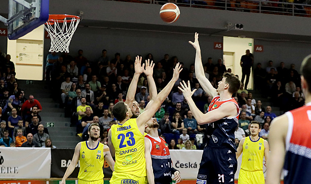 Opavští basketbalisté zvítězili v Brně a jedna výhra je dělí od finále