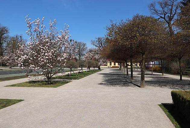 Zrevitalizovaný park Michalov v Perov.