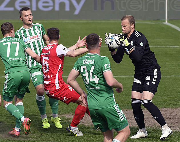 Druhá výhra Pardubic 1:0? Trenér Novotný smekl před týmem klobouk