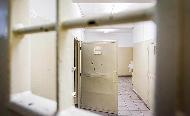 Jediná záchytka s pěti lůžky na celý kraj nestačí. Opilci končí v nemocnicích