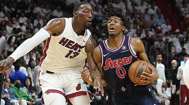 Favorizované Miami v NBA znovu zdolalo Philadelphii, uspěl také Phoenix