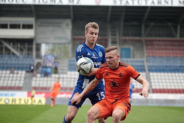 Olomouc - Ml. Boleslav 1:2, první finále pro hosty, domácí Růsek nedal penaltu