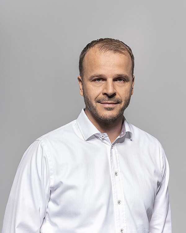 Provozní ředitel a člena představenstva Aures Holdings Petr Vaněček