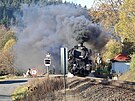 Historicky prvn� j�zda parn�ho vlaku Kr�lick� Sn�n�k do Slezsk� Javo�iny m�la...
