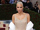 Kim Kardashianová na Met Gala (New York, 2. kvtna 2022)