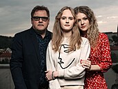 Jana a Franti�ka Koptovy se svým otcem Václavem