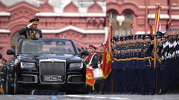 Rusko slav vojenskou pehldkou Den vtzstv. Rusk ministr obrany Sergej ojgu. (9. kvtna 2022)