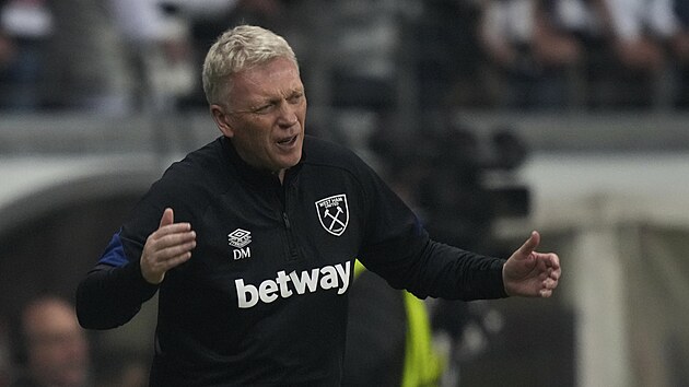 Trenr West Hamu David Moyes v semifinle Evropsk ligy.