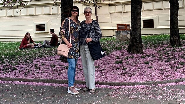 Oksana Černij a její maminka v centru Brna