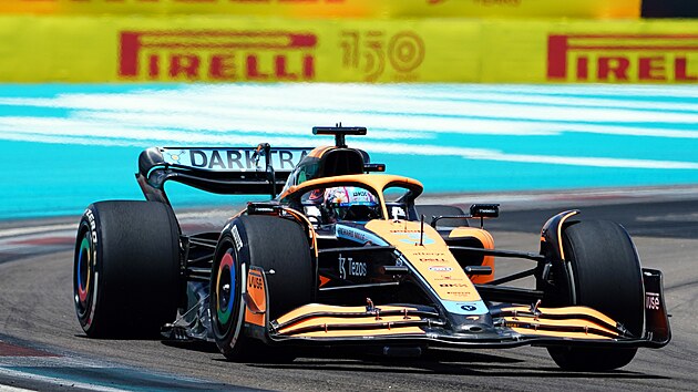 Daniel Ricciardo z McLarenu v kvalifikaci Velk ceny Miami F1.