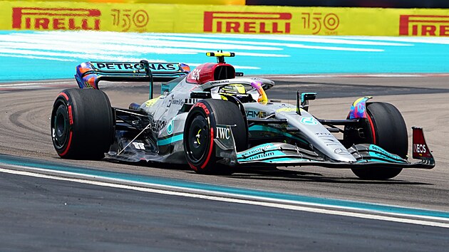 Lewis Hamilton z Mercedesu v kvalifikaci Velk ceny Miami F1.