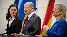 Německý kancléř Olaf Scholz na setkání s  premiérkami Finska a Švédska Sannou... | na serveru Lidovky.cz | aktuální zprávy