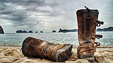 Na moto cestu do Vietnamu si vezm�te n�kolik kopií pasu, vlastní vybavení na...
