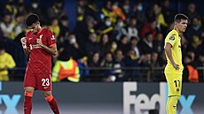 RADOST VERSUS ZKLAMÁNÍ. Luis Díaz z Liverpoolu slaví gól, Giovani Lo Celso z...