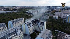 Hasiči ukázali video ze zásahu u požáru bytu na pražském Chodově