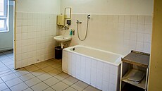 Pohled do �eskobud�jovické protialkoholní záchytné stanice. Ta je v sídle jiho�eských záchraná�� v ulici Bo�eny N�mcové. 