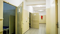 Pohled do �eskobud�jovické protialkoholní záchytné stanice. Ta je v sídle jiho�eských záchraná�� v ulici Bo�eny N�mcové. 