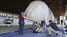 Studenti Pedagogické fakulty Západo�eské univerzity v Plzni napl�ují...